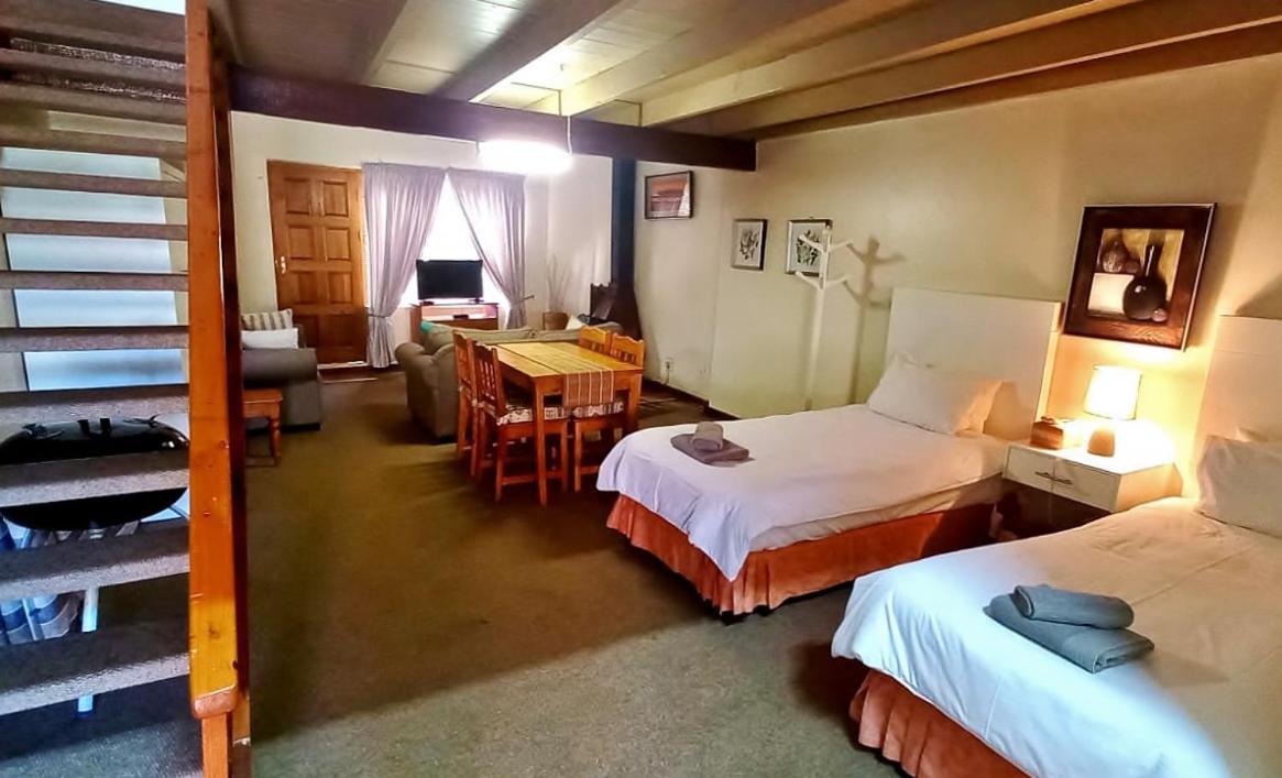 Villa Moria Peace Cottage Dullstroom Exterior photo